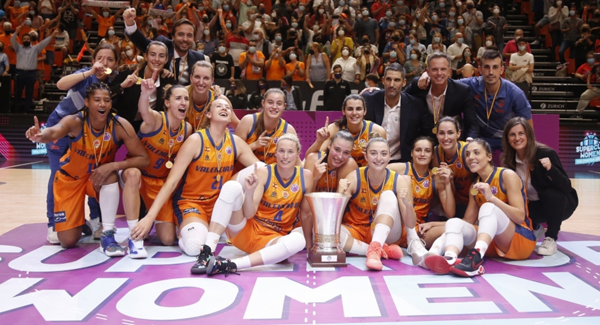 Valencia Basket campeonas de la Supercopa de Europa Femenina